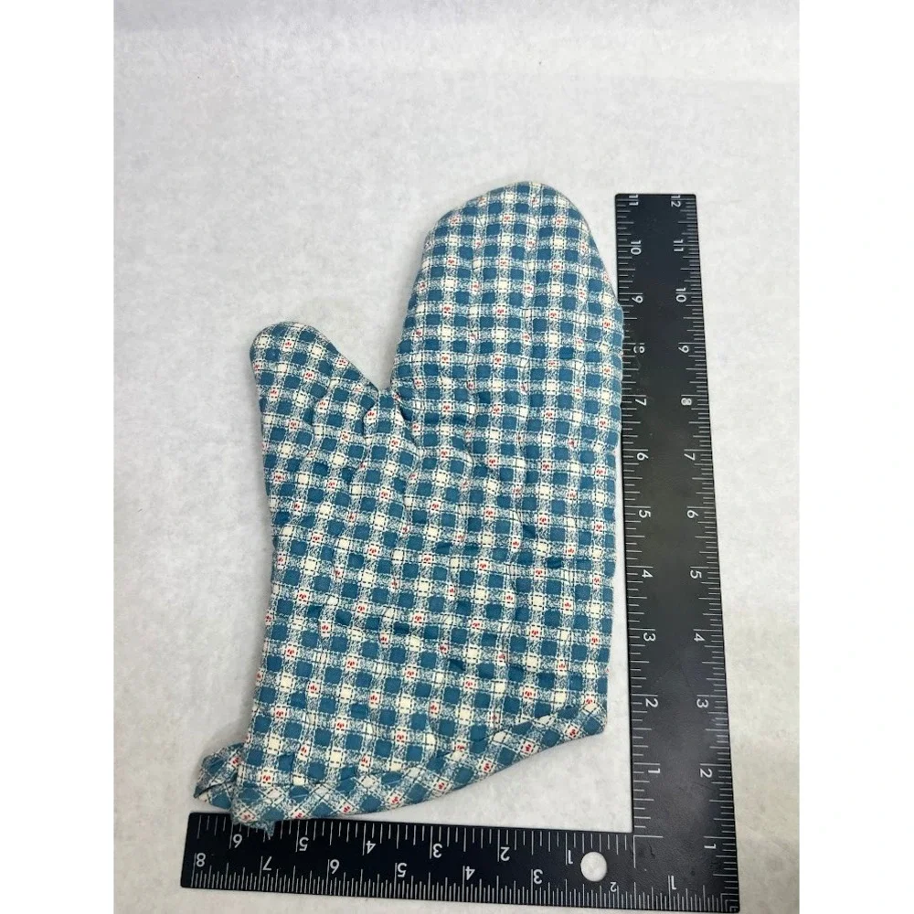 Vintage Quilted Oven Mitt Blue White Gingham Check Red Accent Kitchen Glove
